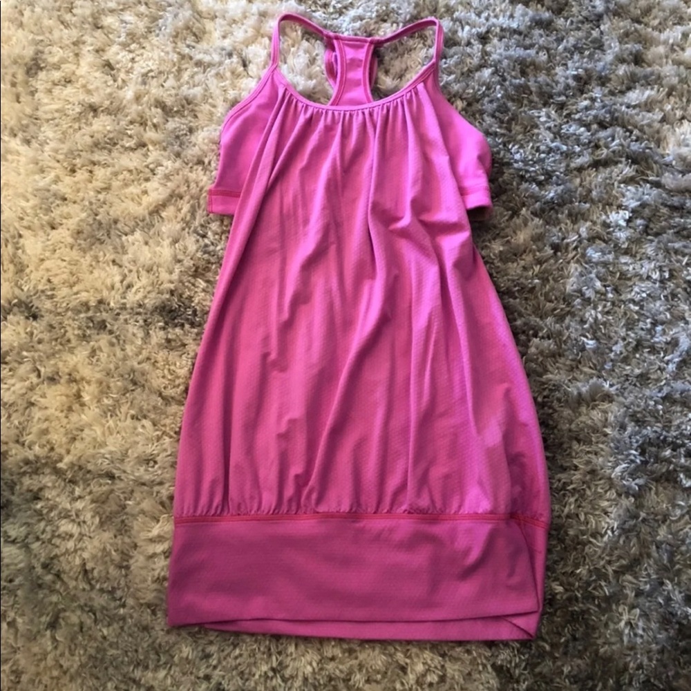 Lululemon No Limits Pink Sz 4